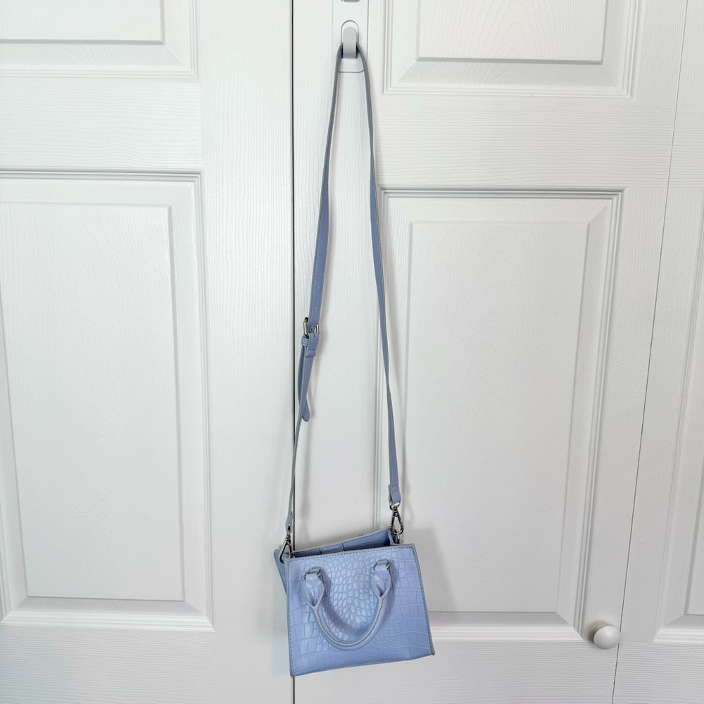 Lot of 3 NWOT Wild Fable Peach and Blue Mini Crossbody Bags - Picture 10 of 16